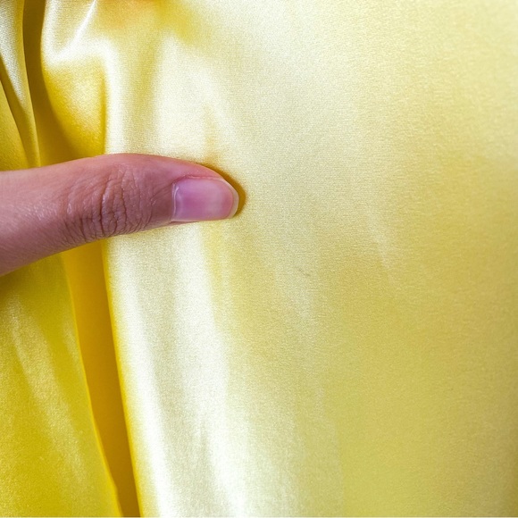 SOLD ON DEPOP - Picture 4 of 11